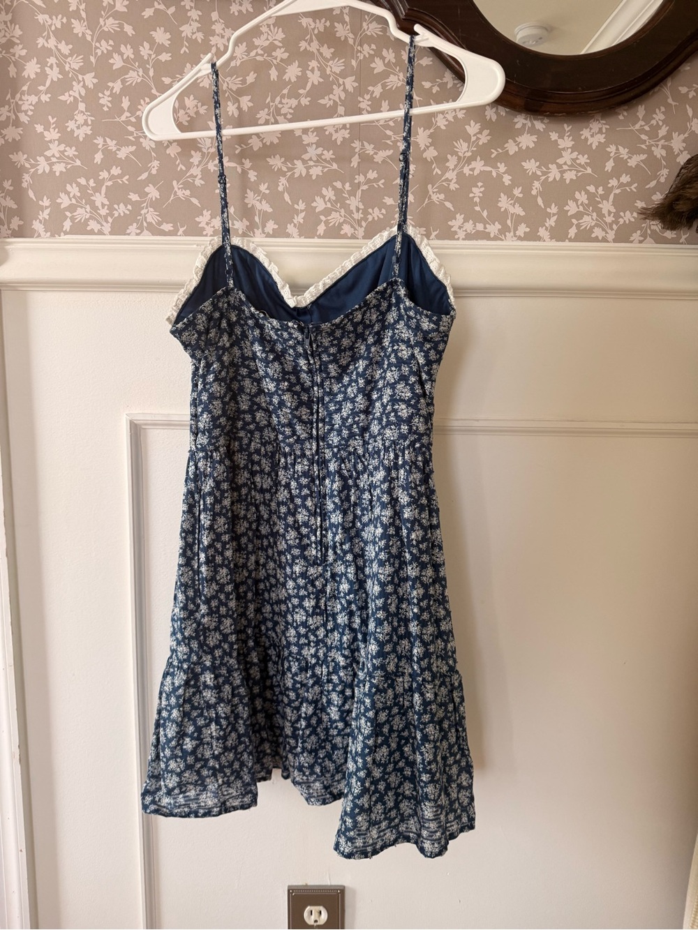 Dark blue floral dress - Picture 3 of 3